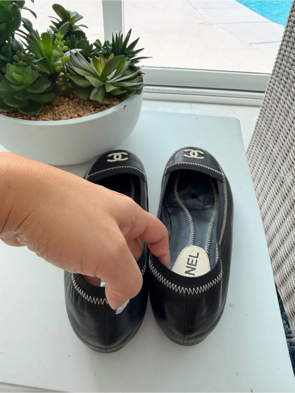 CHANEL Black Leather CC Logo Slip-On Ballet Flats